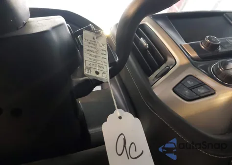 2016 GMC Sierra 2500Hd Denali from USA, damaged, VIN 1GT12UE85GF230077